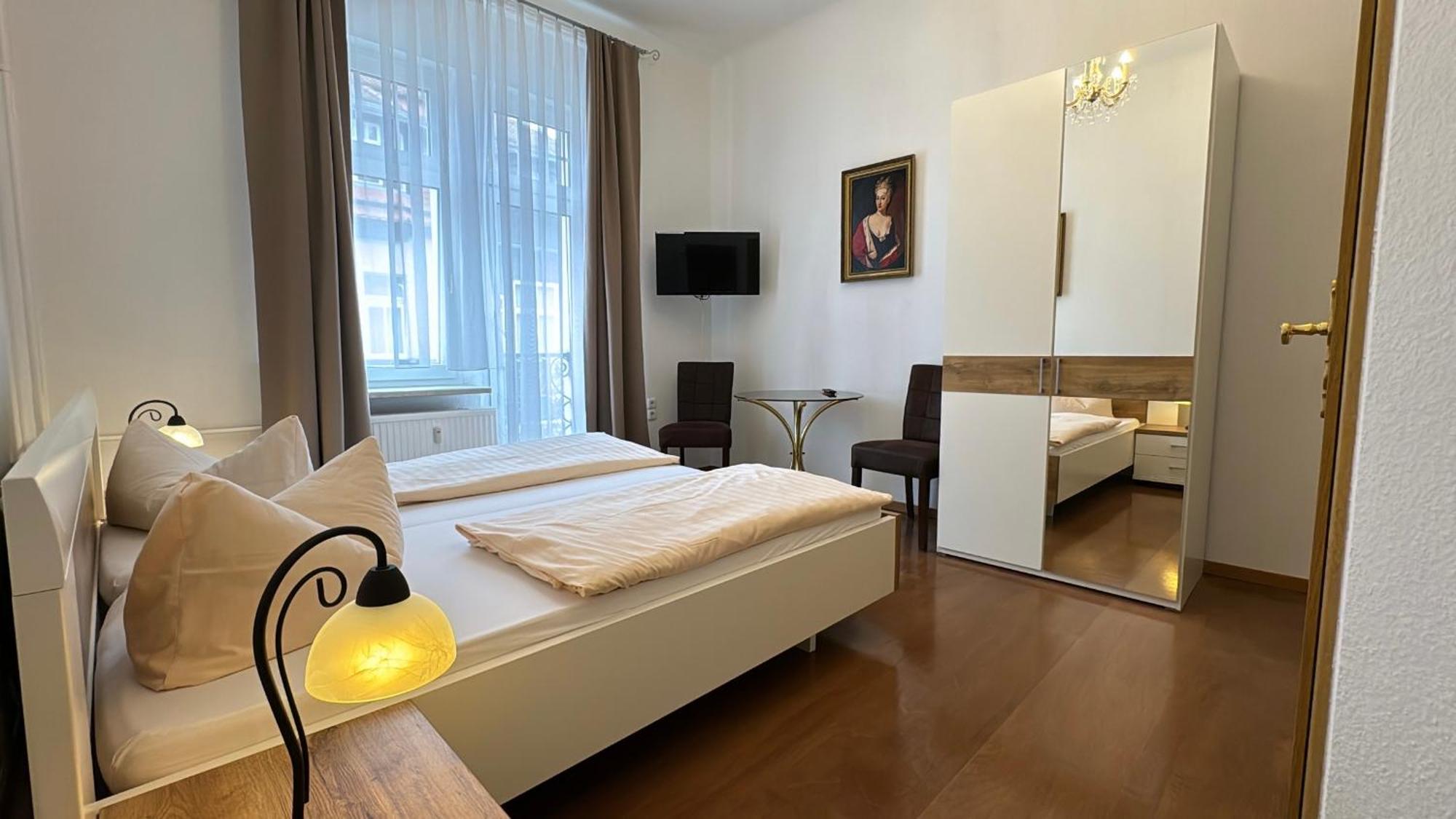 Hotel Zu Den Linden Drezda Kültér fotó