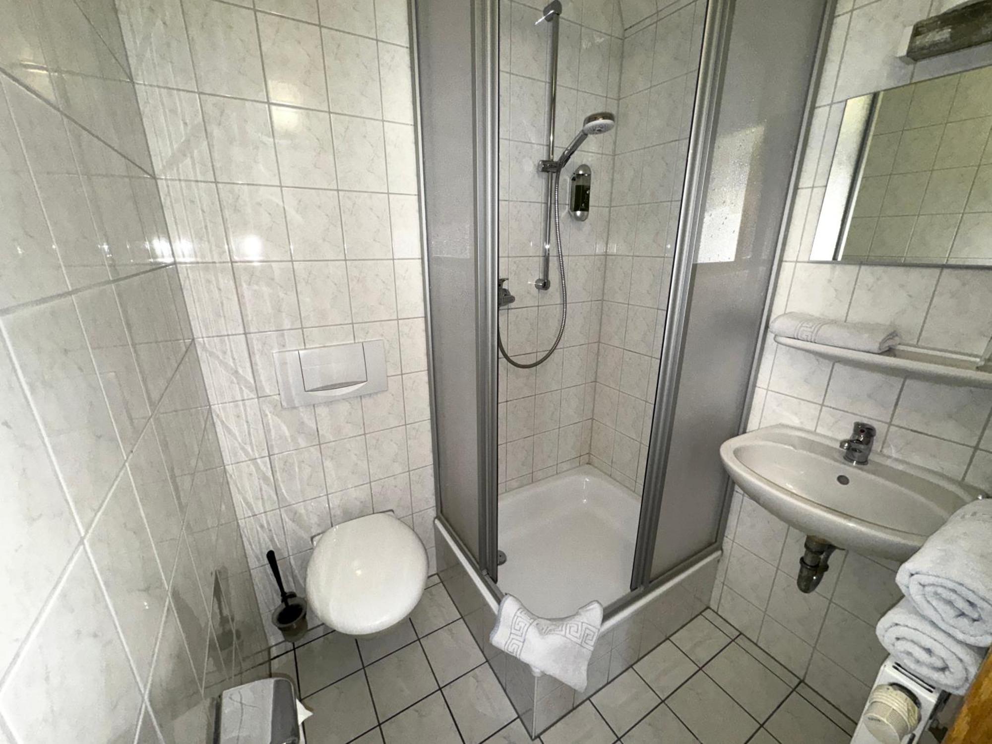 Hotel Zu Den Linden Drezda Kültér fotó