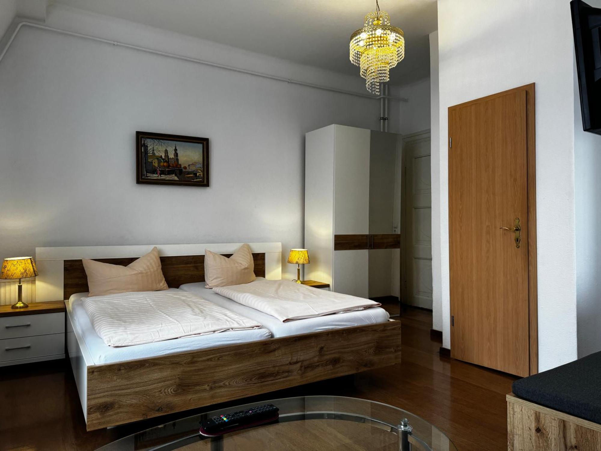Hotel Zu Den Linden Drezda Kültér fotó
