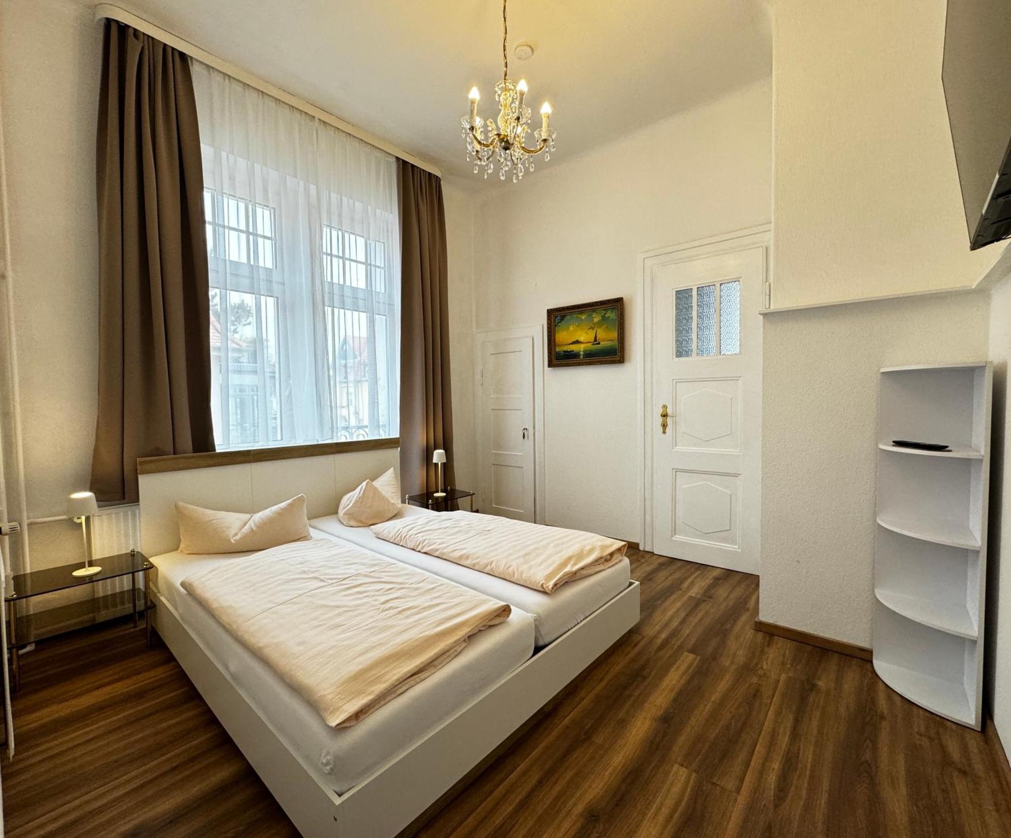 Hotel Zu Den Linden Drezda Kültér fotó